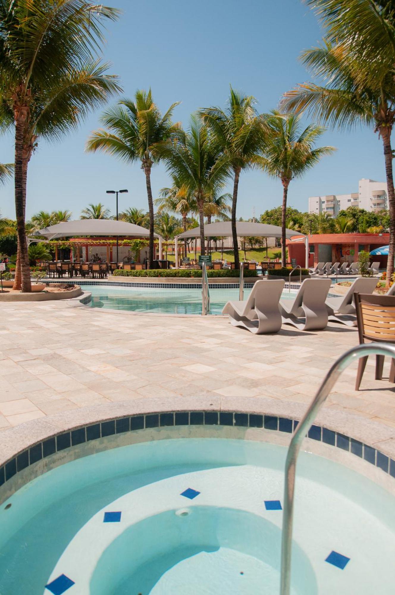 Lagoa Quente - Lagoa Oficial Hotel 4*